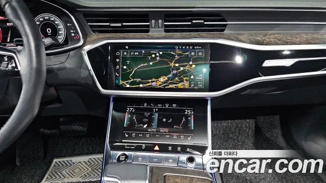 Audi A6 2021 — фото 16