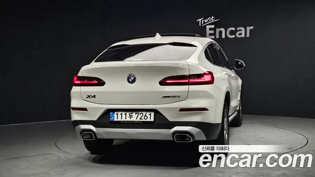 BMW X4 2022 — фото 4