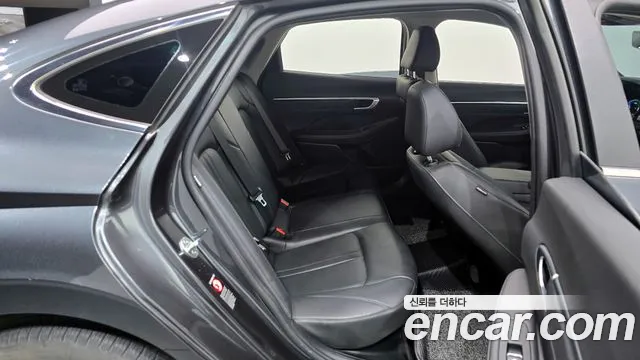 Hyundai Sonata 2022 — фото 12