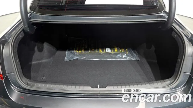 Hyundai Sonata 2022 — фото 20