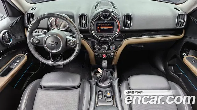 Mini Countryman 2018 — фото 7