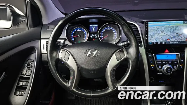 Hyundai i30 2014 — фото 13