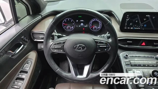 Hyundai Santafe 2021 — фото 13