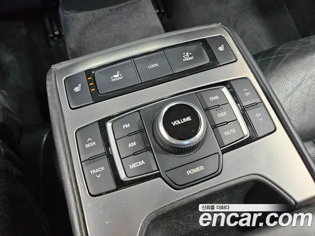 Hyundai Genesis 2015 — фото 18