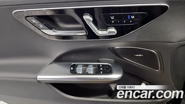 Mercedes-Benz C-Class 2022 — фото 14