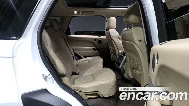Land Rover Range Rover Sport 2014 — фото 12