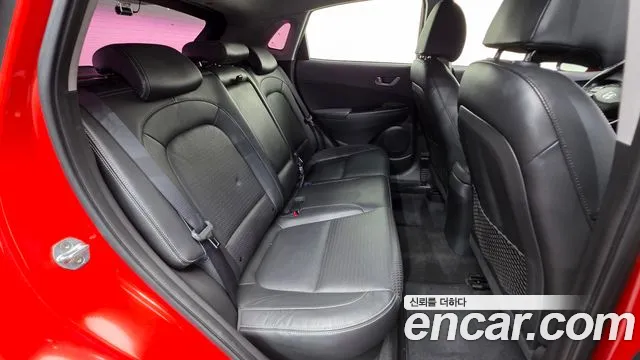 Hyundai Kona 2018 — фото 19