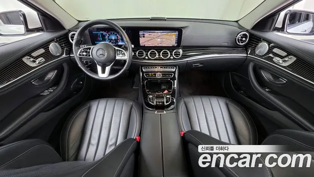Mercedes-Benz E-Class 2019 — фото 7