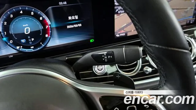 Mercedes-Benz E-Class 2019 — фото 9