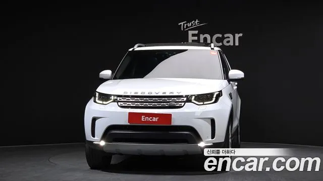Land Rover Discovery 2017 — фото 3