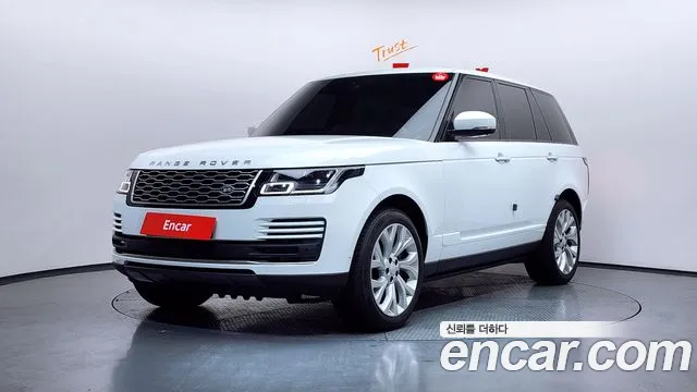Land Rover Range Rover 2019 — фото 1