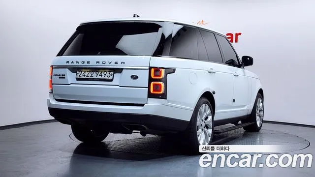 Land Rover Range Rover 2019 — фото 2