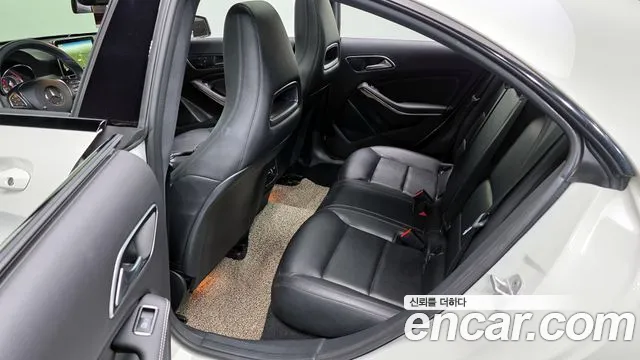 Mercedes-Benz CLA-Class 2015 — фото 12