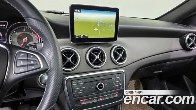 Mercedes-Benz CLA-Class 2015 — фото 15
