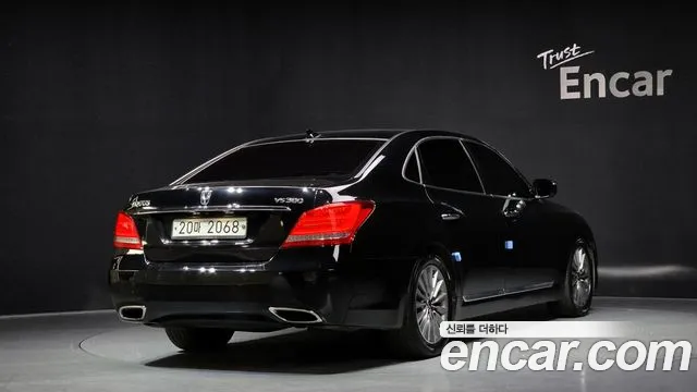 Hyundai Equus 2015 — фото 2
