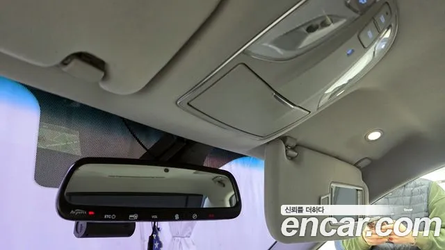 Hyundai Equus 2015 — фото 17