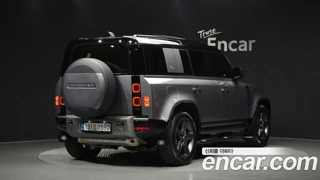 Land Rover Defender 2024 — фото 2