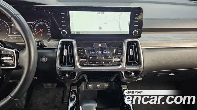Kia Sorento 2022 — фото 15