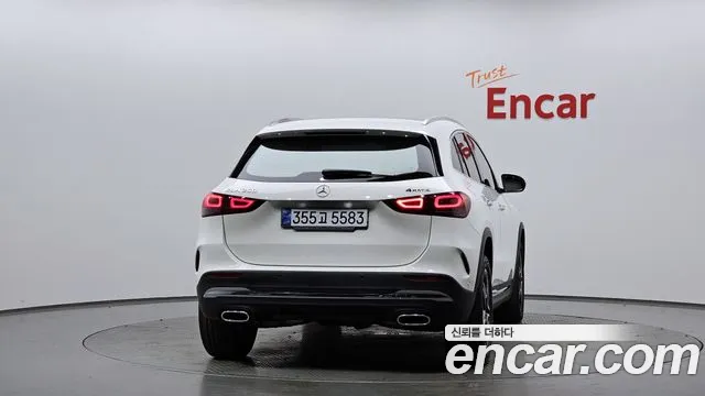 Mercedes-Benz GLA-Class 2021 — фото 4
