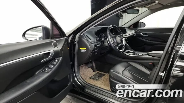 Hyundai Sonata 2020 — фото 10