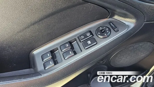 Kia K3 2015 — фото 14