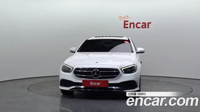 Mercedes-Benz E-Class 2021 — фото 3