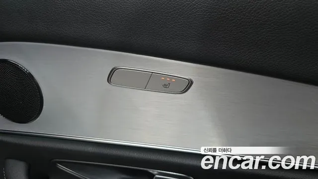 Mercedes-Benz E-Class 2021 — фото 18