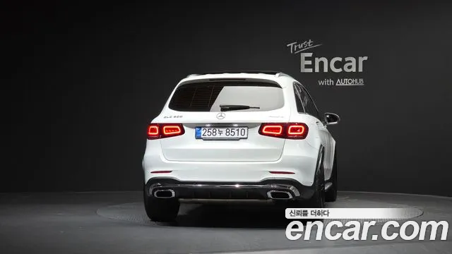 Mercedes-Benz GLC-Class 2022 — фото 4