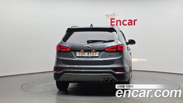 Hyundai Santafe 2018 — фото 4
