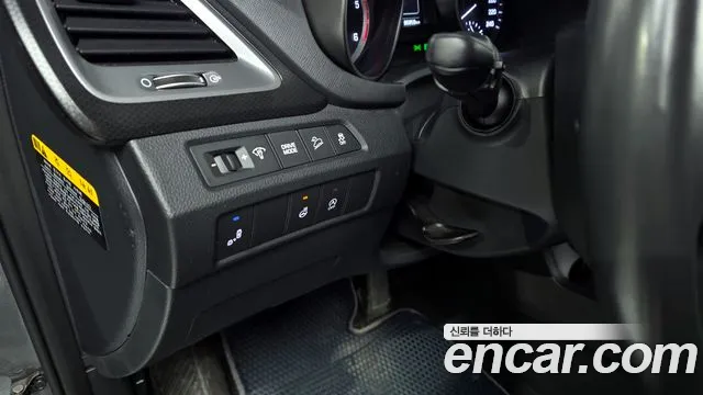 Hyundai Santafe 2018 — фото 17