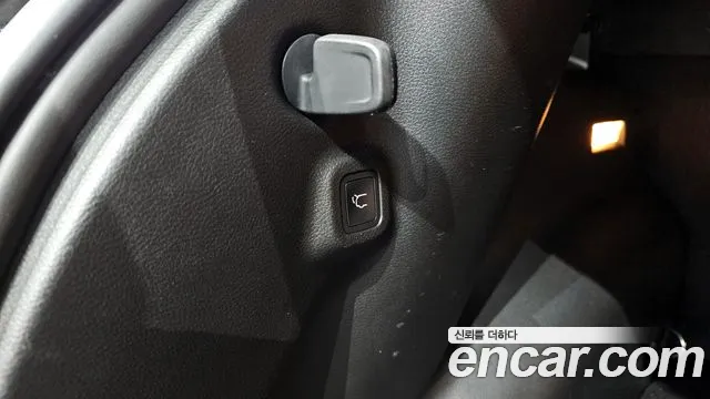 Jeep Compass 2022 — фото 19