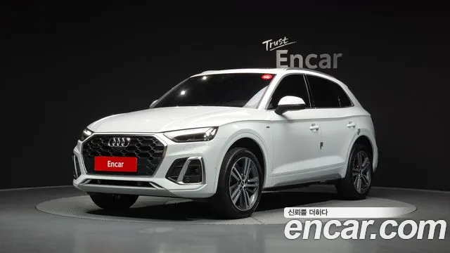 Audi Q5 2023 — фото 1
