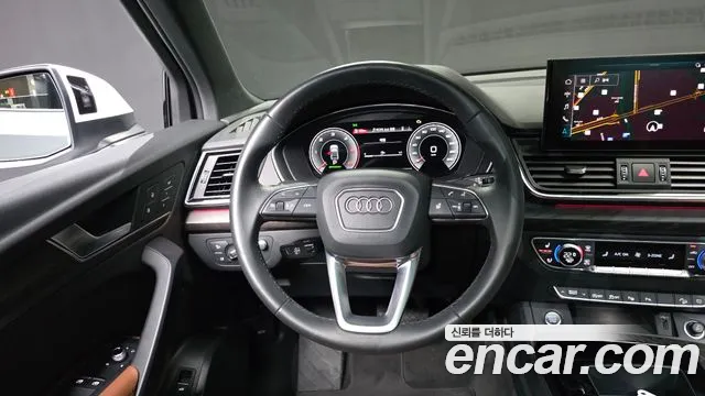 Audi Q5 2023 — фото 13