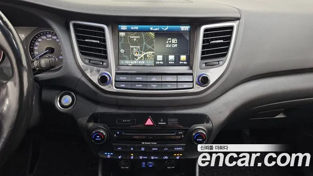 Hyundai Tucson 2016 — фото 13