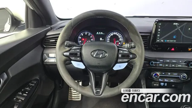 Hyundai Veloster 2019 — фото 13