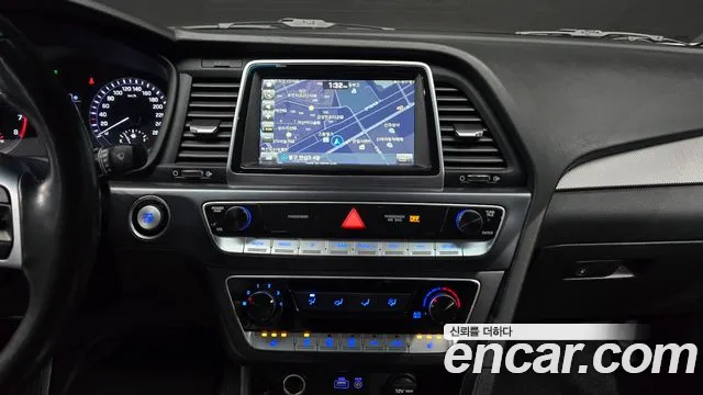 Hyundai Sonata 2019 — фото 15