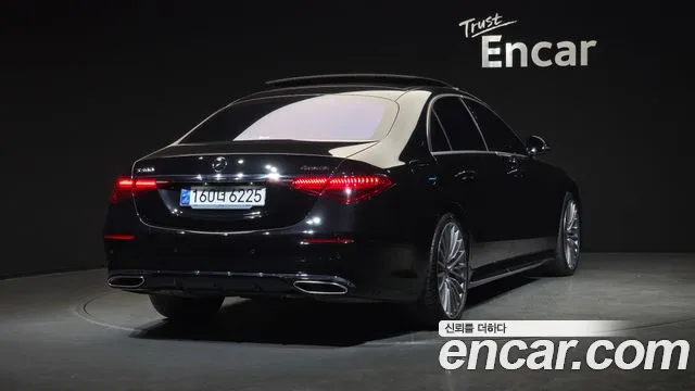 Mercedes-Benz S-Class 2024 — фото 2
