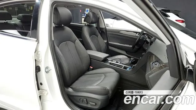 Hyundai Sonata 2015 — фото 10