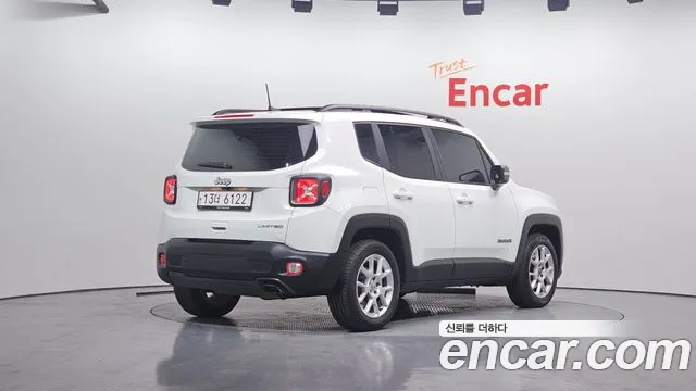 Jeep Renegade 2019 — фото 2