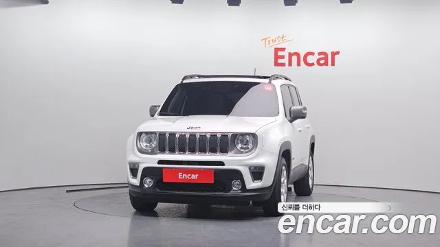 Jeep Renegade 2019 — фото 3