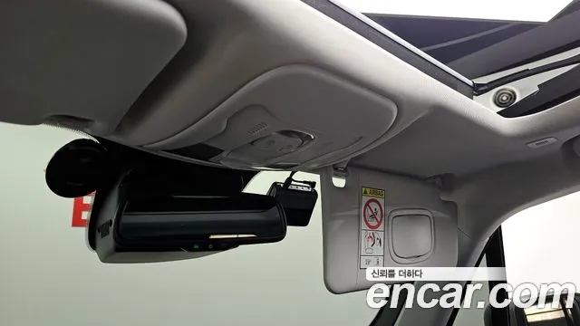 Jeep Renegade 2019 — фото 18