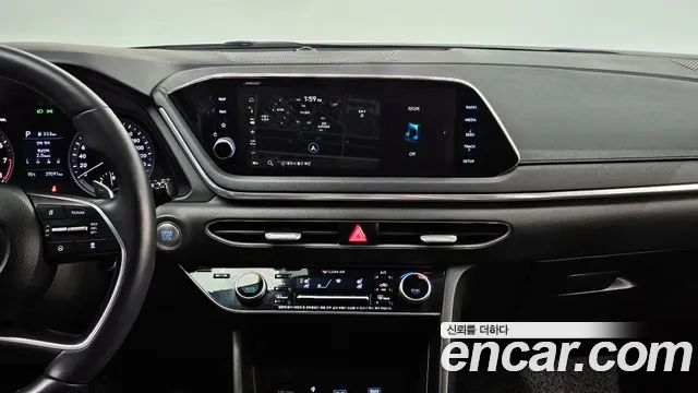 Hyundai Sonata 2020 — фото 15