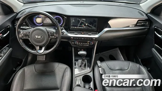 Kia Niro 2020 — фото 7