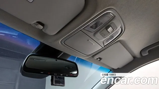Kia Niro 2020 — фото 19