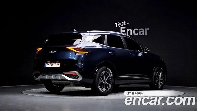 Kia Sportage 2023 — фото 2