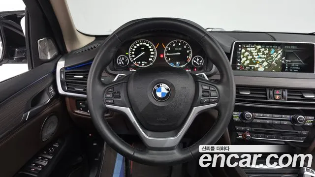 BMW X5 2018 — фото 13