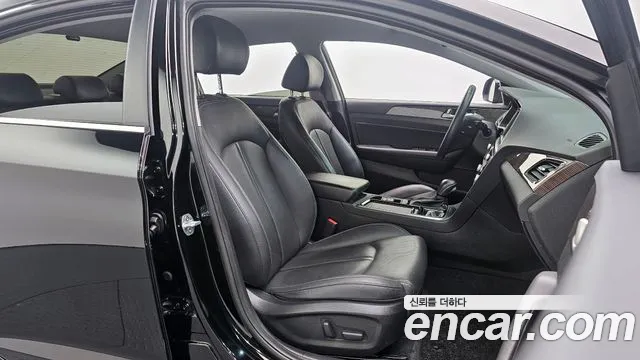Hyundai Sonata 2019 — фото 10