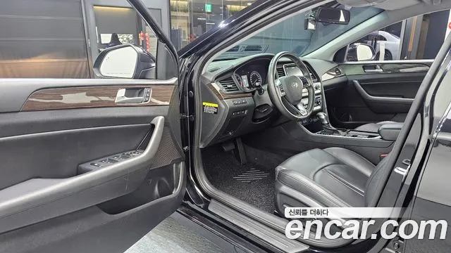 Hyundai Sonata 2019 — фото 11