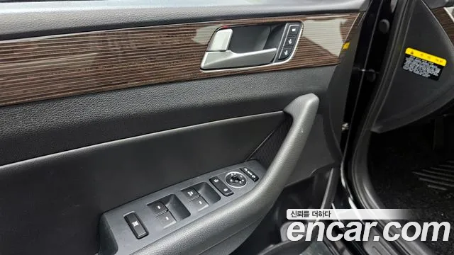 Hyundai Sonata 2019 — фото 18