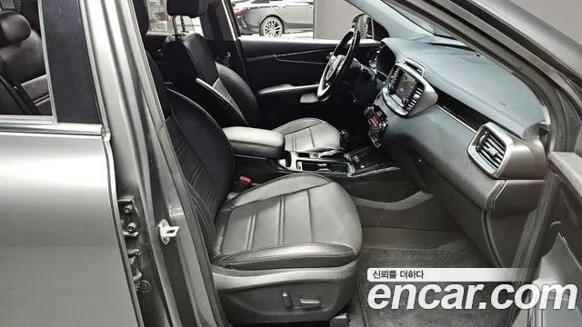 Kia Sorento 2015 — фото 10